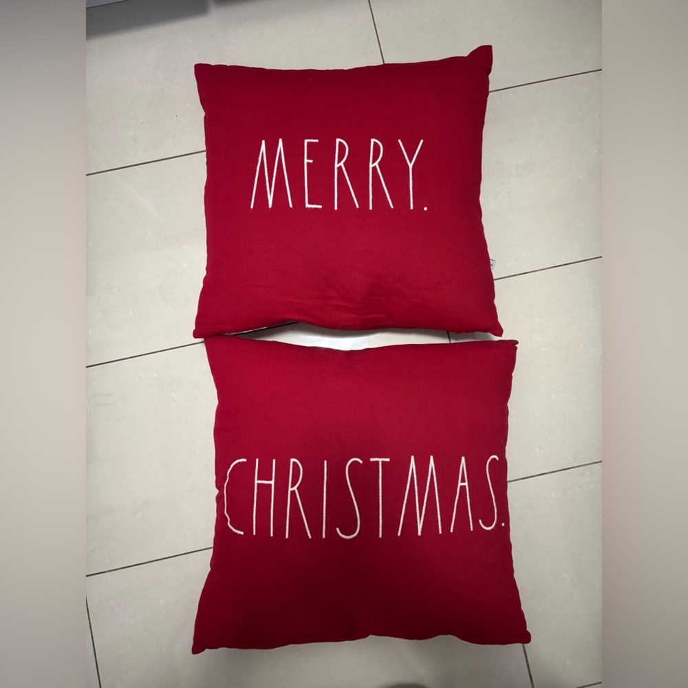 Rae Dunn Red Merry Christmas Pillow Set